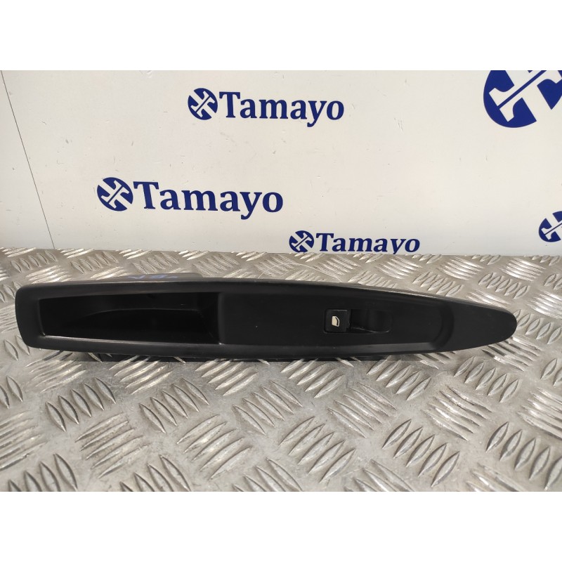 Recambio de mando elevalunas delantero derecho para citroen c4 coupe 1.6 16v hdi referencia OEM IAM 9651465677  