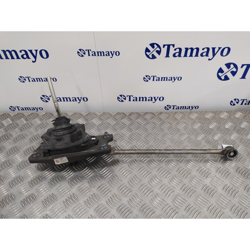 Recambio de palanca cambio para audi a4 ber. (b8) 2.0 16v tdi referencia OEM IAM 8K0711025M 8K0711406 8K0711271D