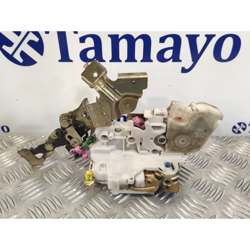 Recambio de cerradura puerta trasera derecha para nissan pick-up (d22) 2.5 16v turbodiesel cat referencia OEM IAM   