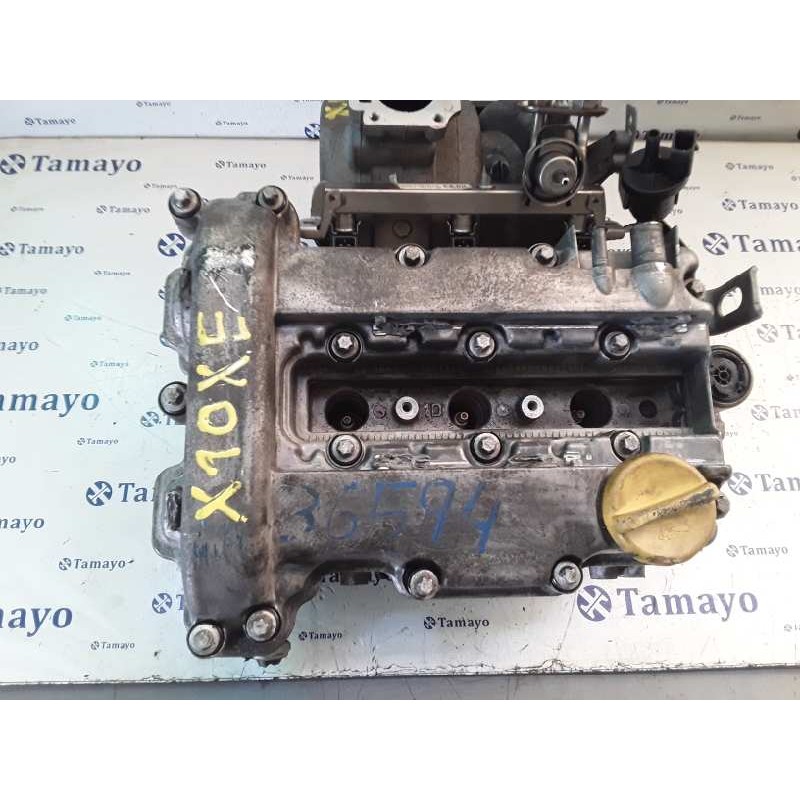 Recambio de culata para opel corsa b 1.0 12v cat (x 10 xe / lw3) referencia OEM IAM 90400233  