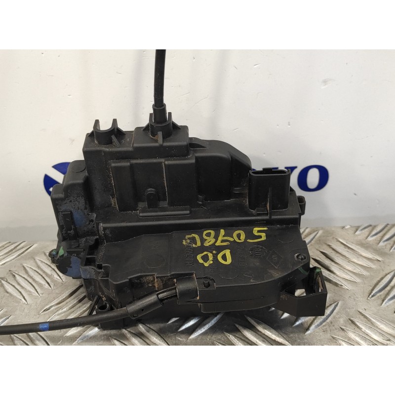 Recambio de cerradura puerta delantera derecha para renault megane iii coupe 1.5 dci diesel referencia OEM IAM 805020003RA  