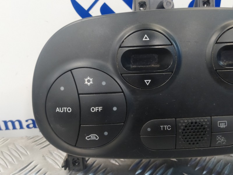 Recambio de mando climatizador para fiat 500 (312) 595 turbo referencia OEM IAM 735576409  