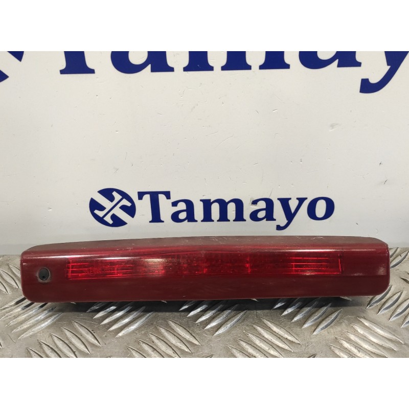 Recambio de luz central de freno para opel astra h ber. 1.6 16v cat referencia OEM IAM 316627975  
