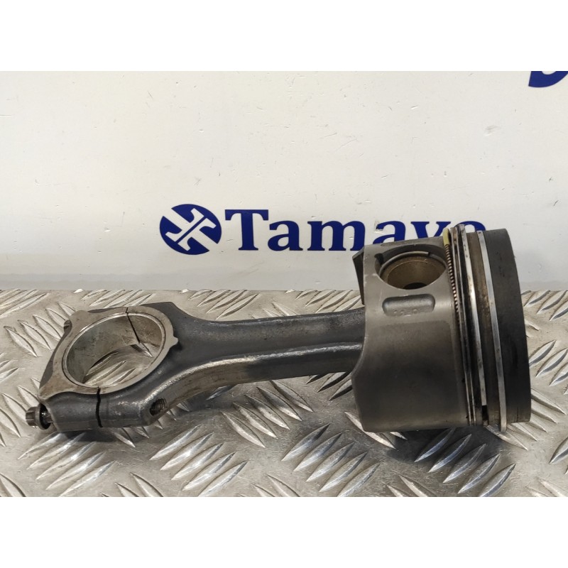 Recambio de piston para mercedes sprinter 02.00  caja abierta 2.2 cdi cat referencia OEM IAM 8854A  OM611981