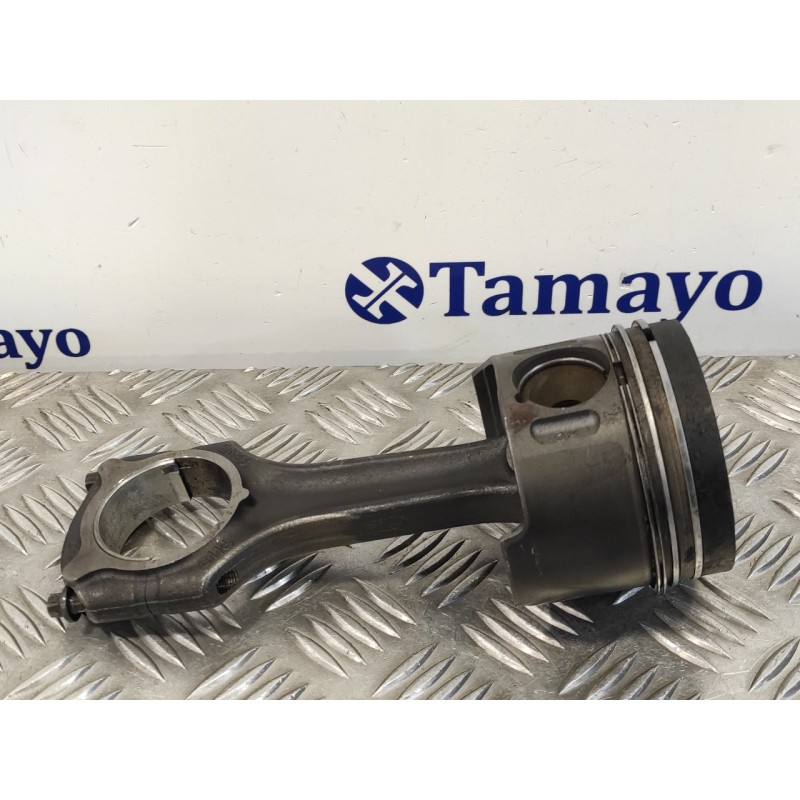 Recambio de piston para mercedes sprinter 02.00  caja abierta 2.2 cdi cat referencia OEM IAM 8854A  OM611981
