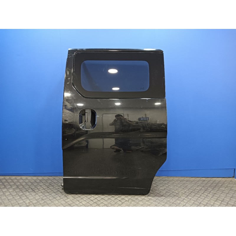 Recambio de puerta lateral corredera izquierda para nissan nv 200 (m20) 1.5 dci cat referencia OEM IAM   