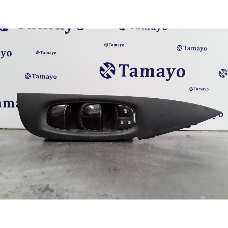 Recambio de mando elevalunas delantero izquierdo para nissan qashqai (j11) 1.6 dci turbodiesel cat referencia OEM IAM 809614EH0A