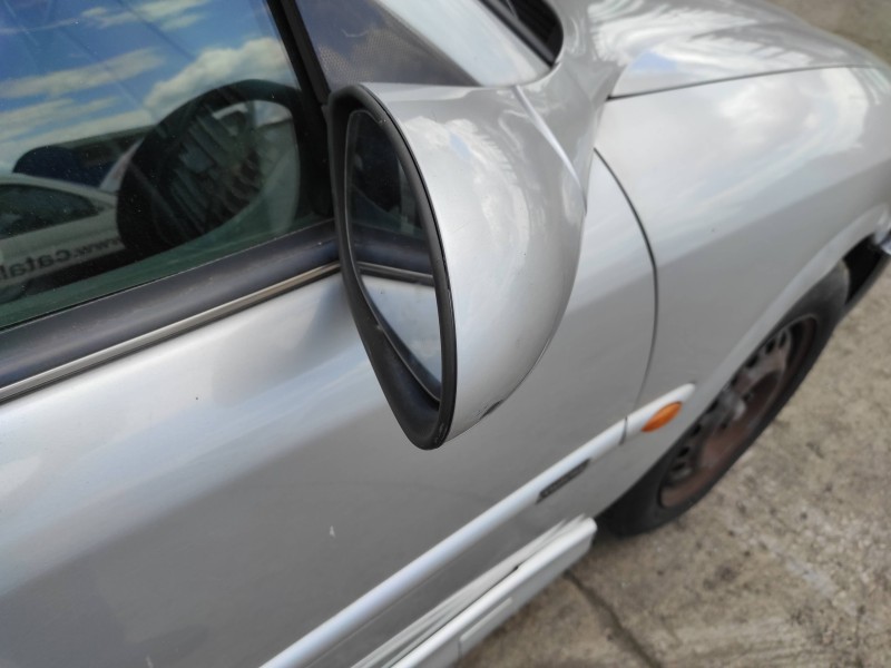 opel vectra b berlina del año 2001