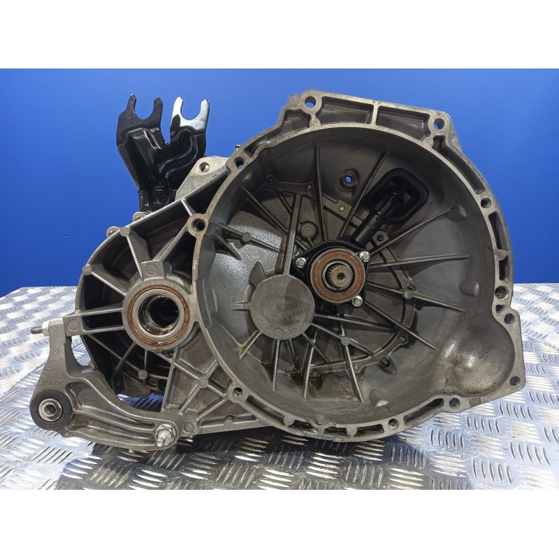 Recambio de caja cambios para ford focus berlina (cap) 1.8 tdci turbodiesel cat referencia OEM IAM 4M5R7002YA  