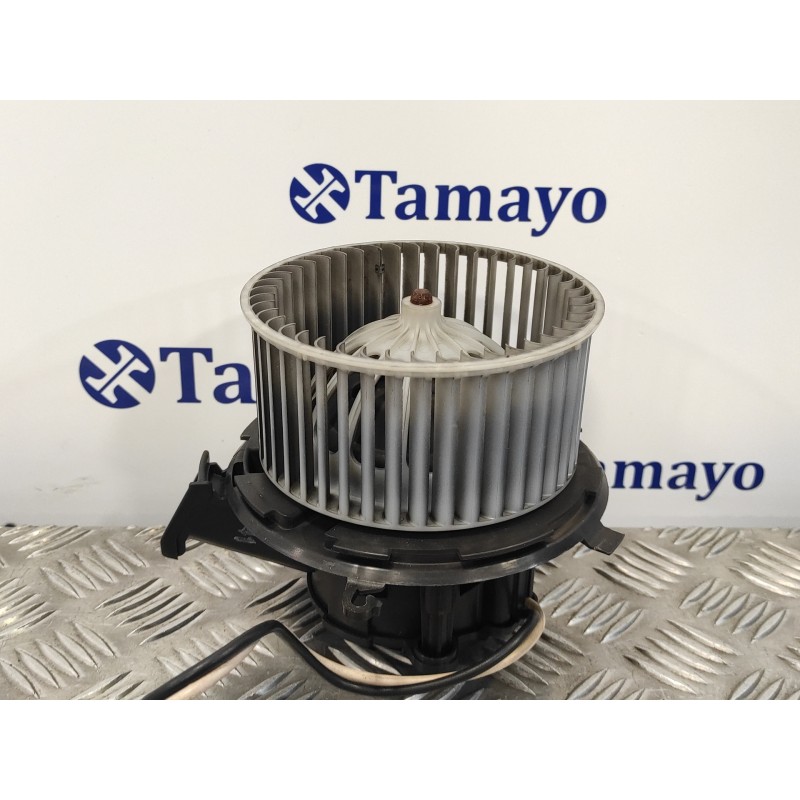 Recambio de motor calefaccion para opel astra j lim. 1.7 16v cdti referencia OEM IAM U7253002 OPG10811 25020140