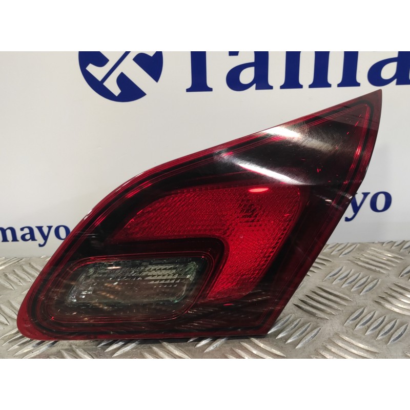 Recambio de piloto trasero derecho interior para opel astra j lim. 1.7 16v cdti referencia OEM IAM   