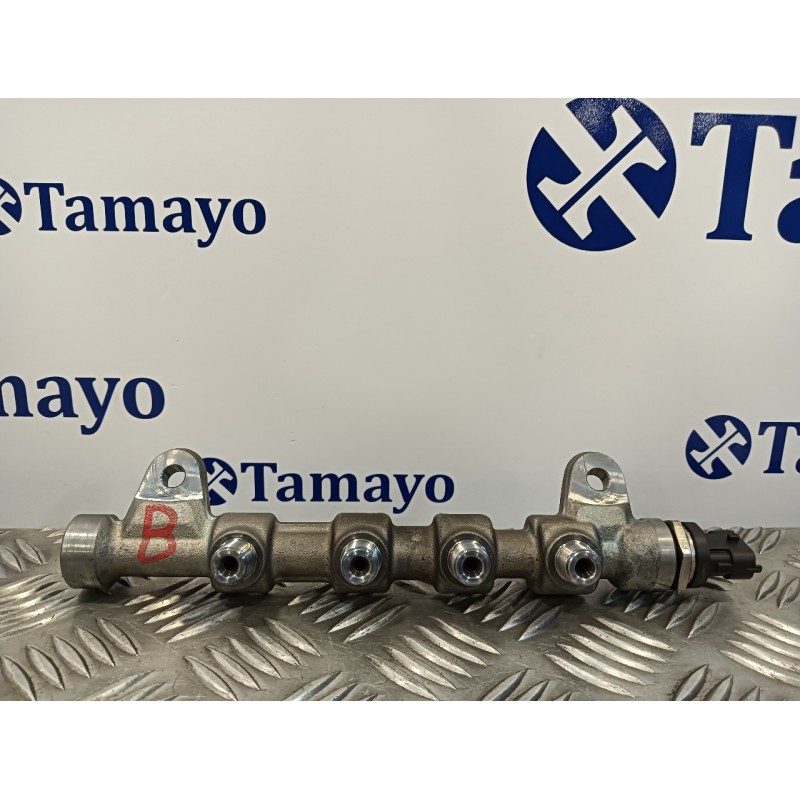 Recambio de rampa inyectora para bmw serie 6 coupe (f13) (....) 3.0 turbodiesel referencia OEM IAM 0445214192  55215208