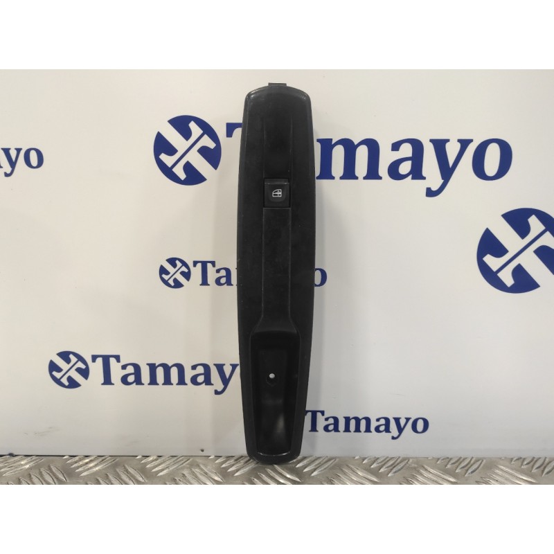 Recambio de mando elevalunas delantero derecho para renault megane iii sport tourer 1.5 dci diesel fap referencia OEM IAM E30176