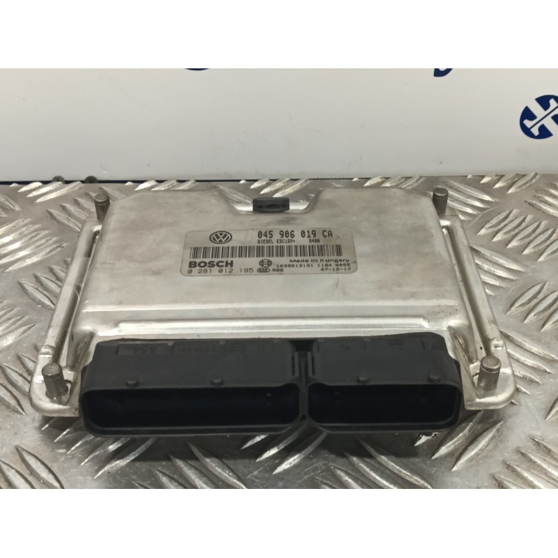Recambio de centralita motor uce para fiat panda (169) 1.2 cat referencia OEM IAM 045906019CA EDC15P+ 0281012195