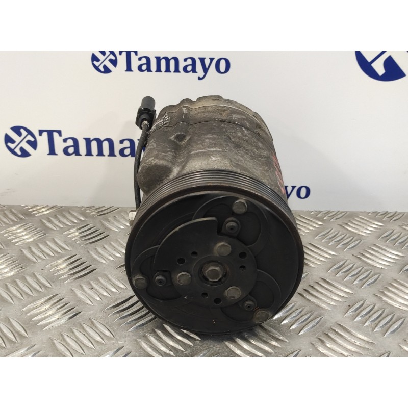 Recambio de compresor aire acondicionado para volkswagen golf iv berlina (1j1) 1.9 tdi referencia OEM IAM 1J0820803  