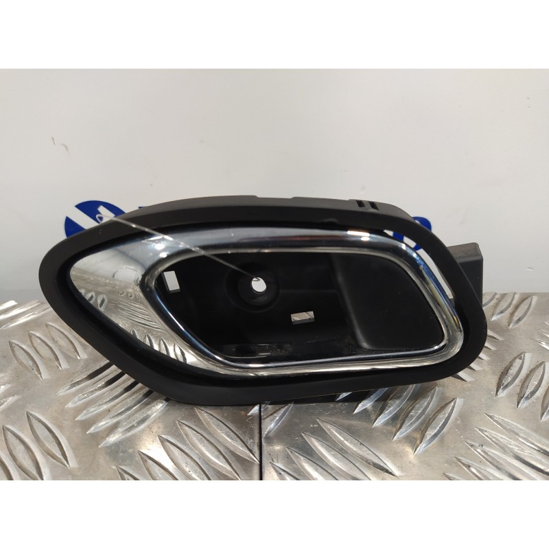 Recambio de maneta interior delantera derecha para kia cee´d 1.6 crdi cat referencia OEM IAM 82623A2000  