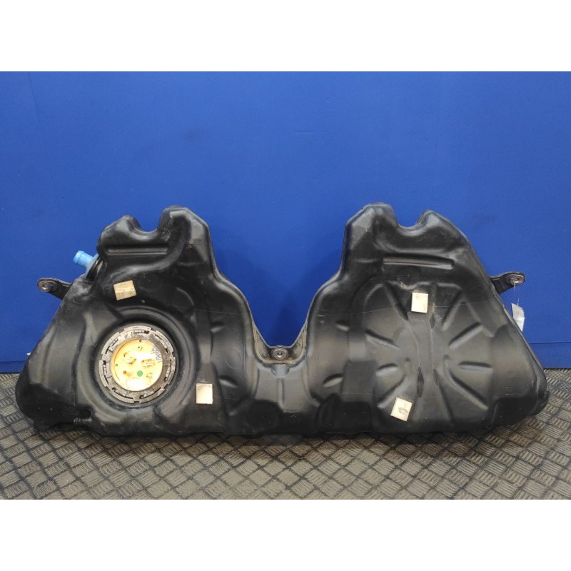 Recambio de deposito combustible para bmw serie 6 coupe (f13) (....) 3.0 turbodiesel referencia OEM IAM 7225002 A046129 72250021
