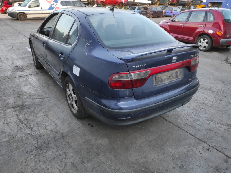 seat toledo (1m2) del año 2000