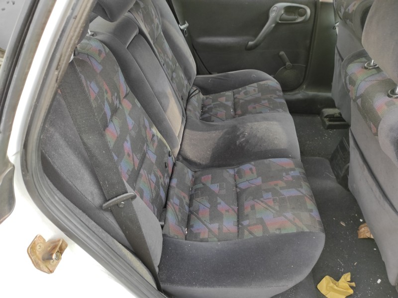opel vectra b berlina del año 1998
