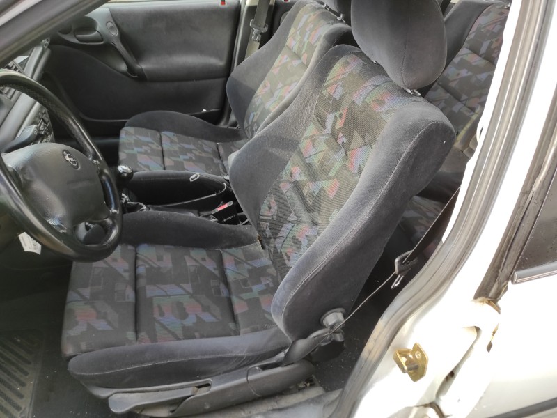 opel vectra b berlina del año 1998