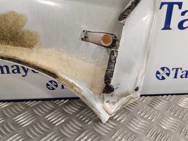 Recambio de aleta delantera derecha para mercedes vito (w638) combi 110 cdi (638.194) referencia OEM IAM   
