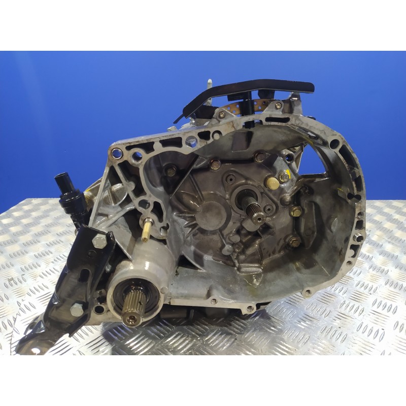 Recambio de caja cambios para renault clio ii fase i (b/cbo) 1.9 diesel referencia OEM IAM JB1905  