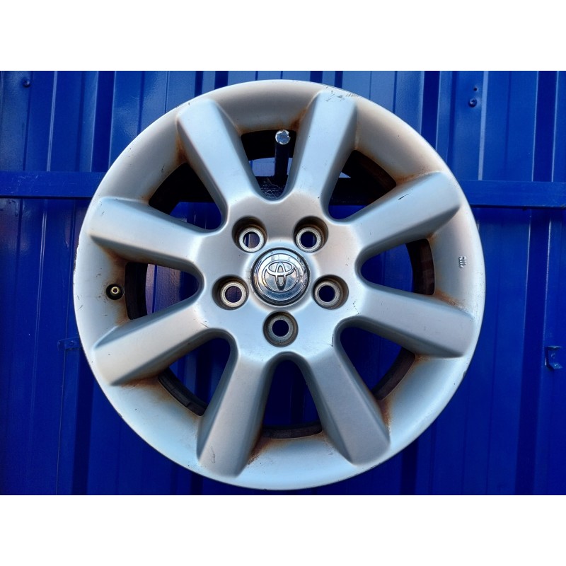 Recambio de llanta para toyota corolla verso (r1) 1.8 16v cat referencia OEM IAM 42611-OF070  
