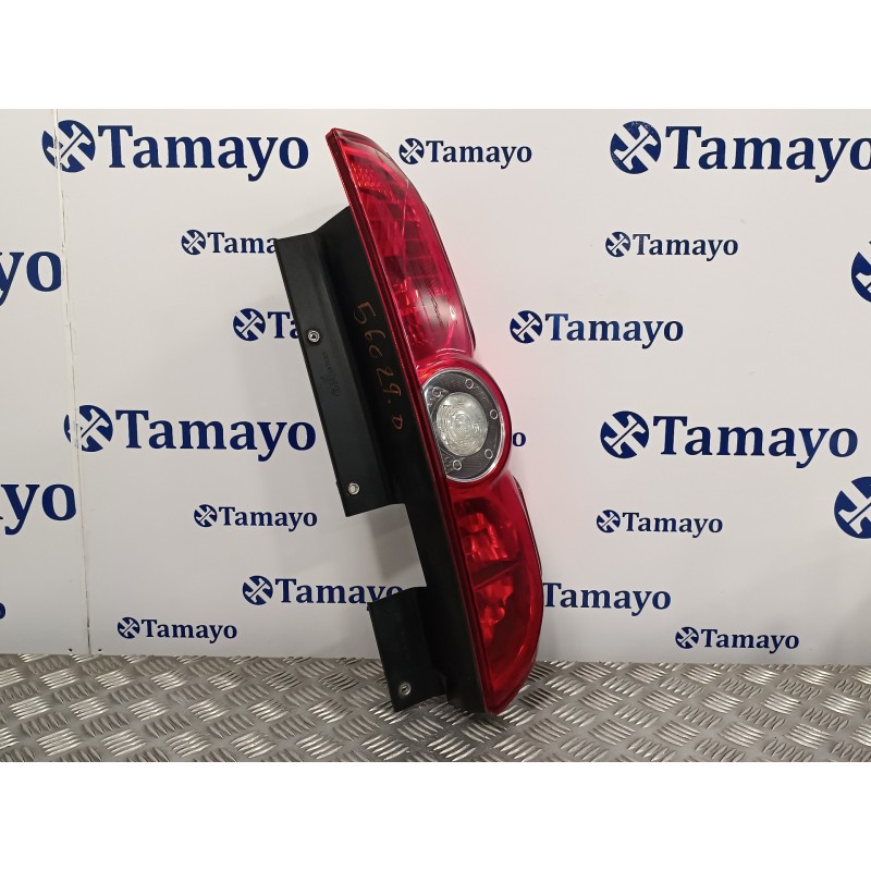 Recambio de piloto trasero derecho para opel combo d 1.3 16v cdti referencia OEM IAM 20370751 00519248430 20570748