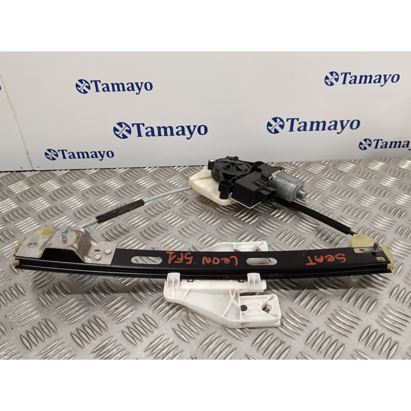 Recambio de elevalunas trasero derecho para seat leon (5f1) 1.4 16v tsi referencia OEM IAM 5Q0959812E 0130822724 5F4839462C