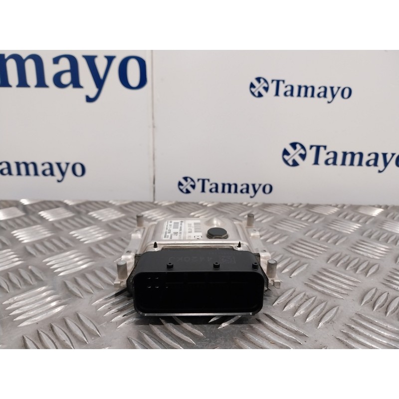 Recambio de centralita motor uce para hyundai i20 1.2 16v cat referencia OEM IAM 3911103700 9001140420KJ 3910103700