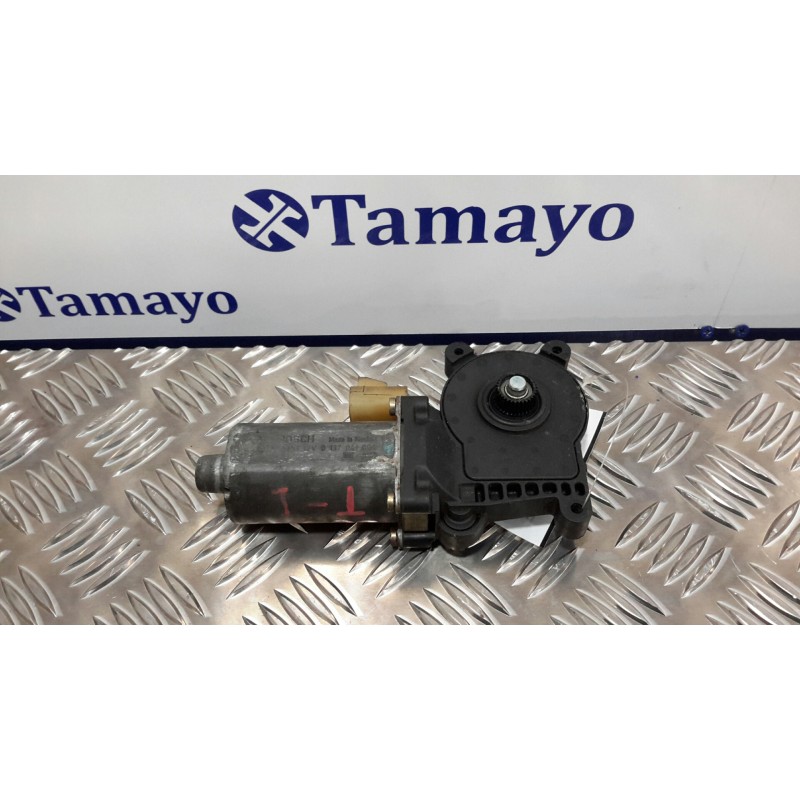 Recambio de motor elevalunas trasero derecho para mercedes clase m (w163) 3.2 v6 18v cat referencia OEM IAM 9137041094  11901710