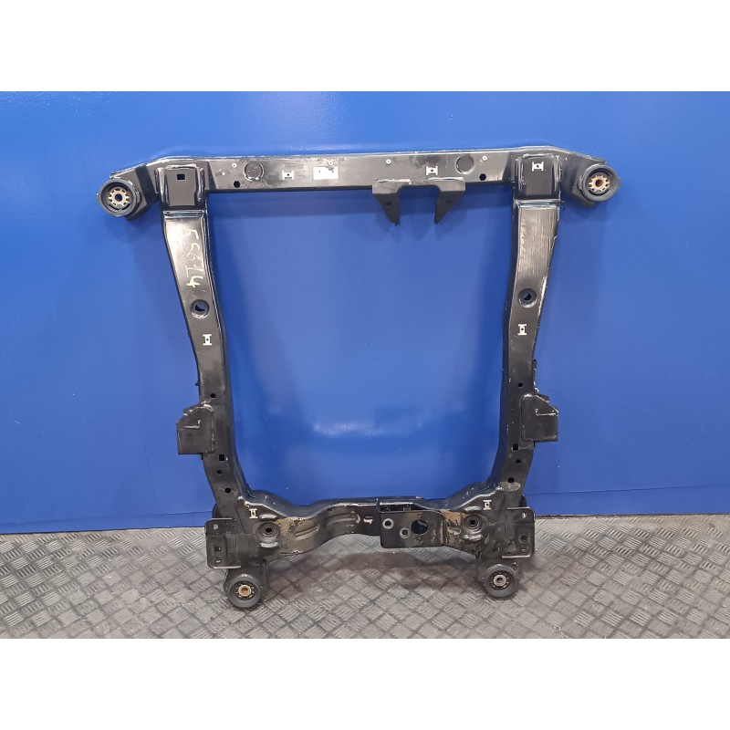 Recambio de puente delantero para opel astra j lim. 1.7 16v cdti referencia OEM IAM 13327070 GM13327070 367973422