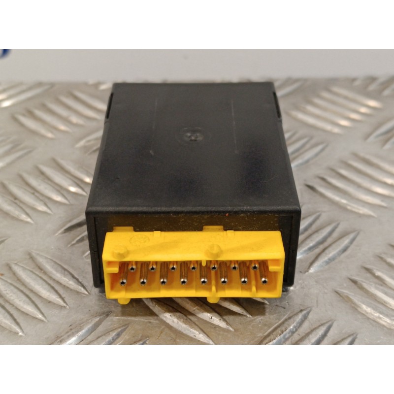Recambio de centralita inmovilizador para bmw serie 3 berlina (e36) 2.0 24v referencia OEM IAM 61358362277  05393110