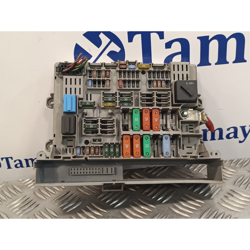 Recambio de caja reles / fusibles para bmw serie 3 berlina (e90) 2.0 16v diesel cat referencia OEM IAM 690662102 B010098800 MS20