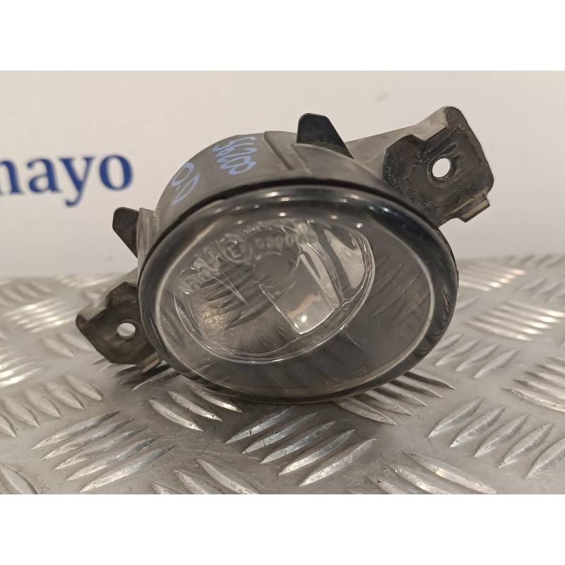Recambio de faro antiniebla derecho para renault espace iv (jk0) 2.2 dci turbodiesel referencia OEM IAM 8200002470  89201781