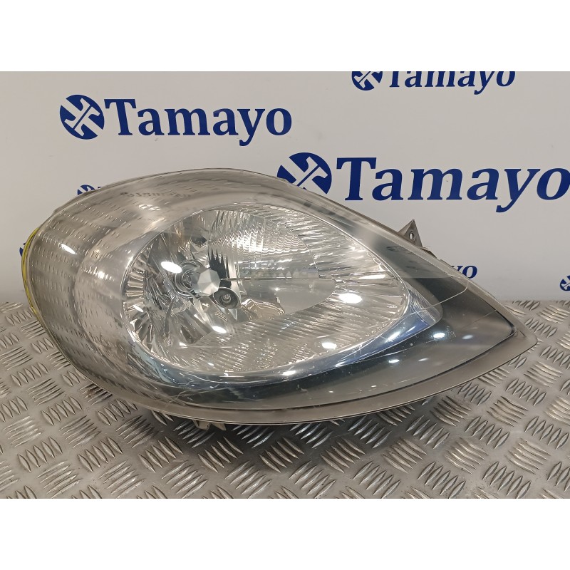 Recambio de faro derecho para nissan primastar (x83) 1.9 dci diesel cat referencia OEM IAM 7700311372 89308700 91165720