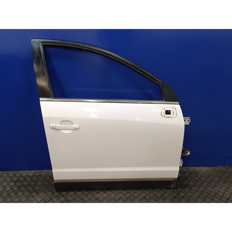 Recambio de puerta delantera derecha para opel antara 2.2 cdti cat (a 22 dm / lnq) referencia OEM IAM   