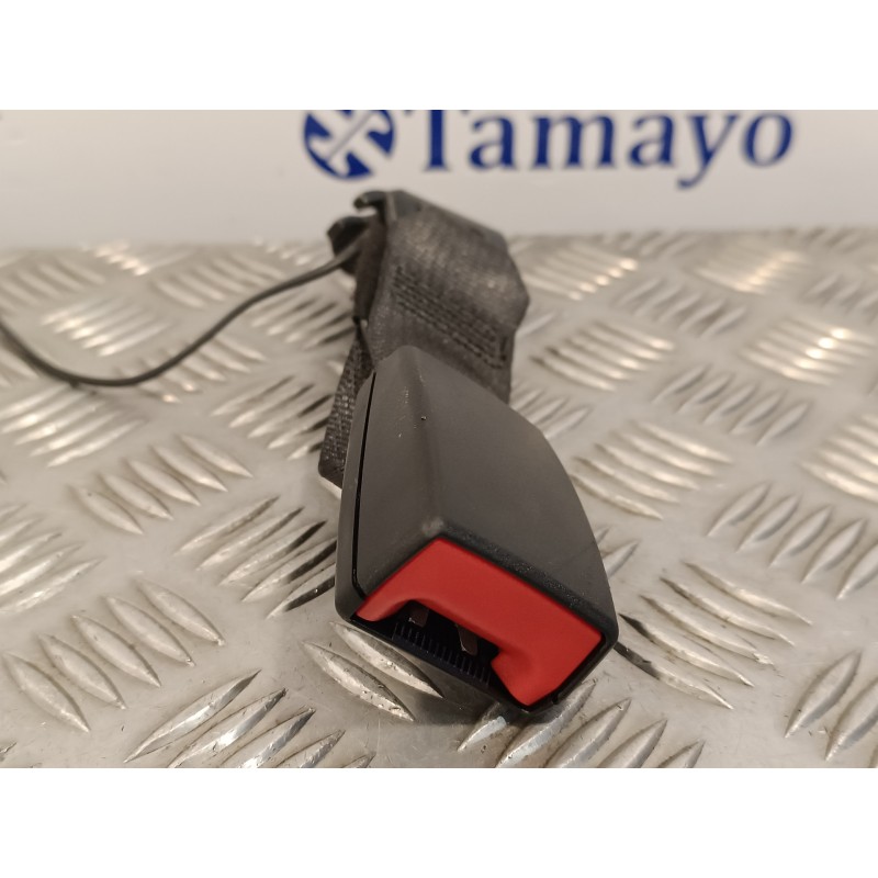 Recambio de cinturon seguridad trasero central para opel corsa e referencia OEM IAM 629472200A N13427737 401266978