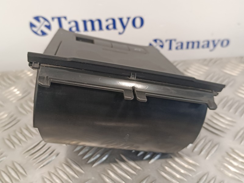 Recambio de cenicero para volkswagen golf v berlina (1k1) highline referencia OEM IAM 1K0857961  