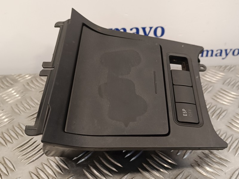 Recambio de cenicero para volkswagen golf v berlina (1k1) highline referencia OEM IAM 1K0857961  
