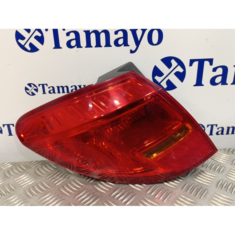 Recambio de piloto trasero izquierdo para opel meriva b 1.4 16v turbo cat referencia OEM IAM 13253627  0284400165