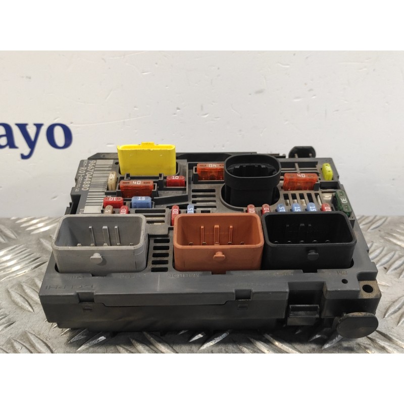 Recambio de caja reles / fusibles para citroen c4 grand picasso 1.6 16v hdi fap referencia OEM IAM 9667044880  BSMR0100