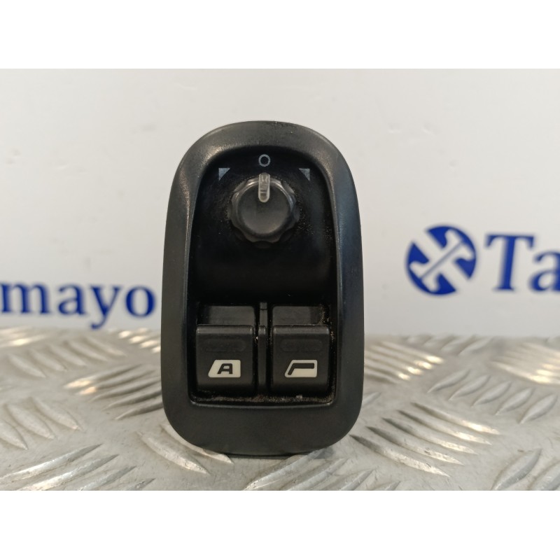 Recambio de mando elevalunas delantero izquierdo para peugeot 206 berlina 1.4 16v cat (kfu / et3j4) referencia OEM IAM   