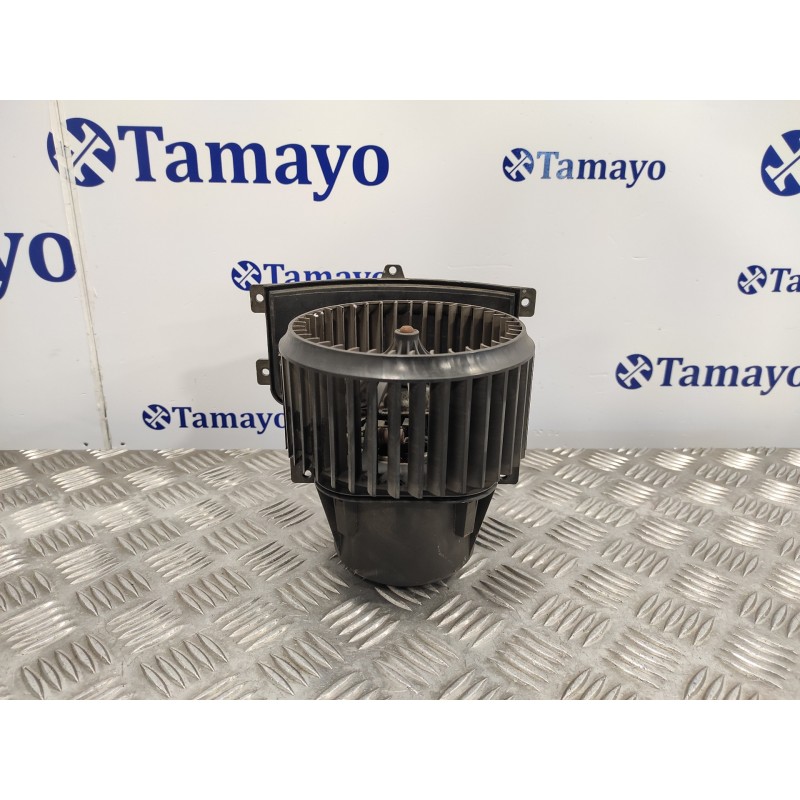 Recambio de motor calefaccion para volkswagen t5 transporter/furgoneta 2.5 tdi referencia OEM IAM 7H5820021B  17360060