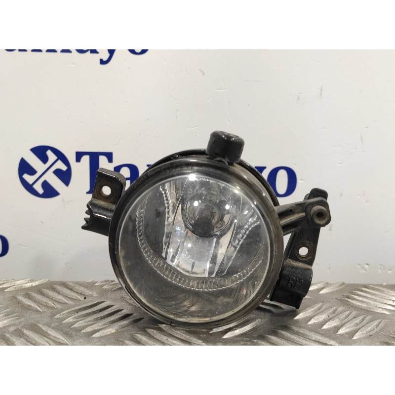 Recambio de faro antiniebla derecho para ford focus c-max (cap) 2.0 tdci cat referencia OEM IAM   