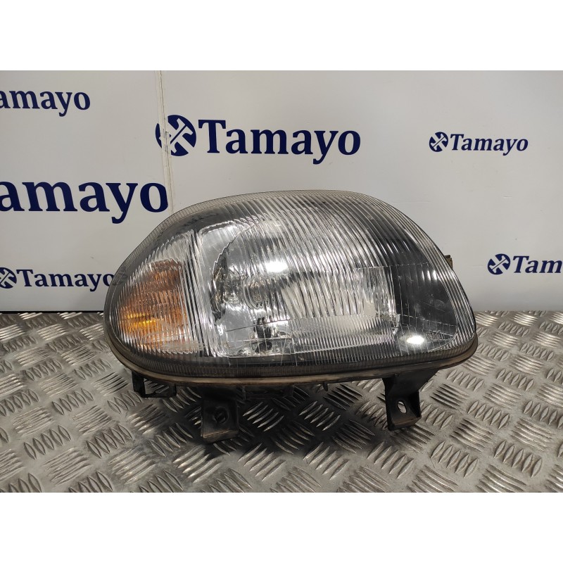 Recambio de faro derecho para renault clio ii fase i (b/cbo) 1.2 referencia OEM IAM 7701045994  67735105