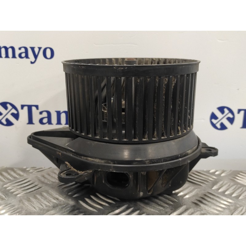 Recambio de motor calefaccion para renault trafic caja cerrada (ab 4.01) 1.9 diesel referencia OEM IAM   