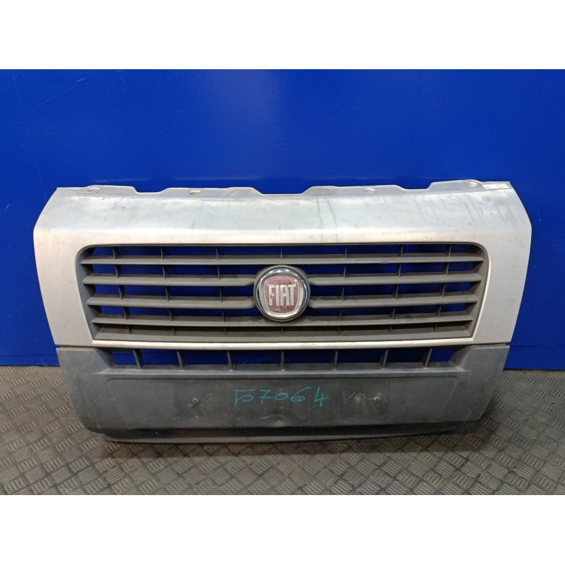 Recambio de rejilla delantera para fiat ducato caja cerrada 33 (06.2006 =>) 2.2 jtd cat referencia OEM IAM   