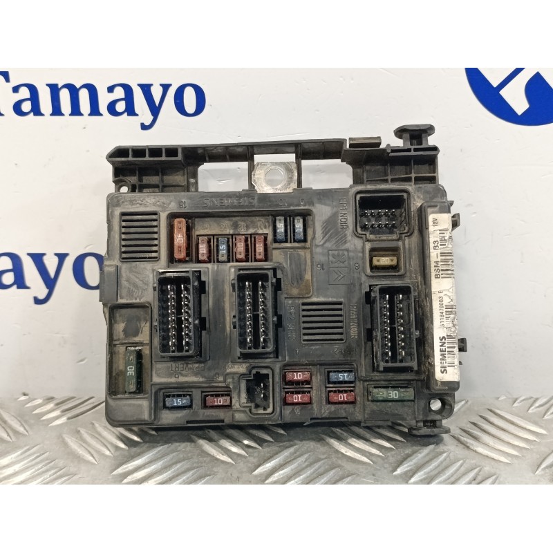 Recambio de caja reles / fusibles para peugeot 206 berlina 2.0 hdi cat referencia OEM IAM 964349888000 BSMB3 S118470003E