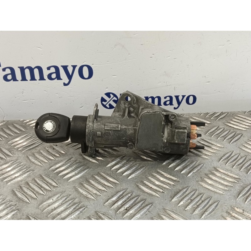 Recambio de conmutador de arranque para renault clio iii 1.5 dci diesel referencia OEM IAM 8200214168 N0502060 N0502057